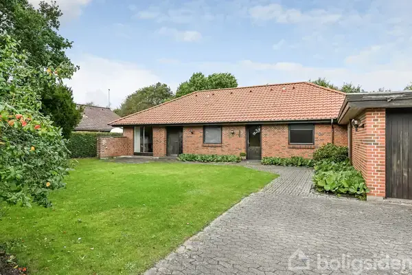 Villa på Damgårdsvej 3, 6893 Hemmet