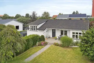 Villa på Sønderborgvej 16, 6000 Kolding