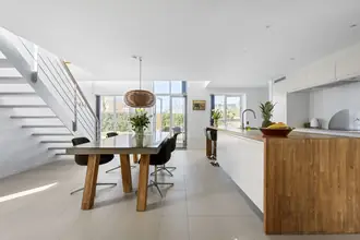 Villa på Humlebæk Strandvej 81B, 3050 Humlebæk