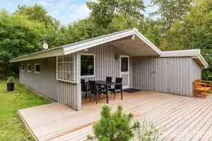 Fritidsbolig på Nøddehaven 32, 6840 Oksbøl