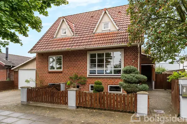 Villa på L V Jensens Alle 7, 6705 Esbjerg Ø