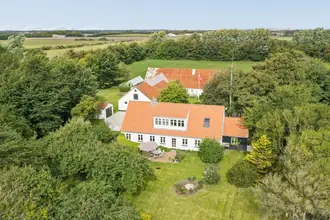 Landejendom på Skallerupvej 40, Krustrup, 9800 Hjørring