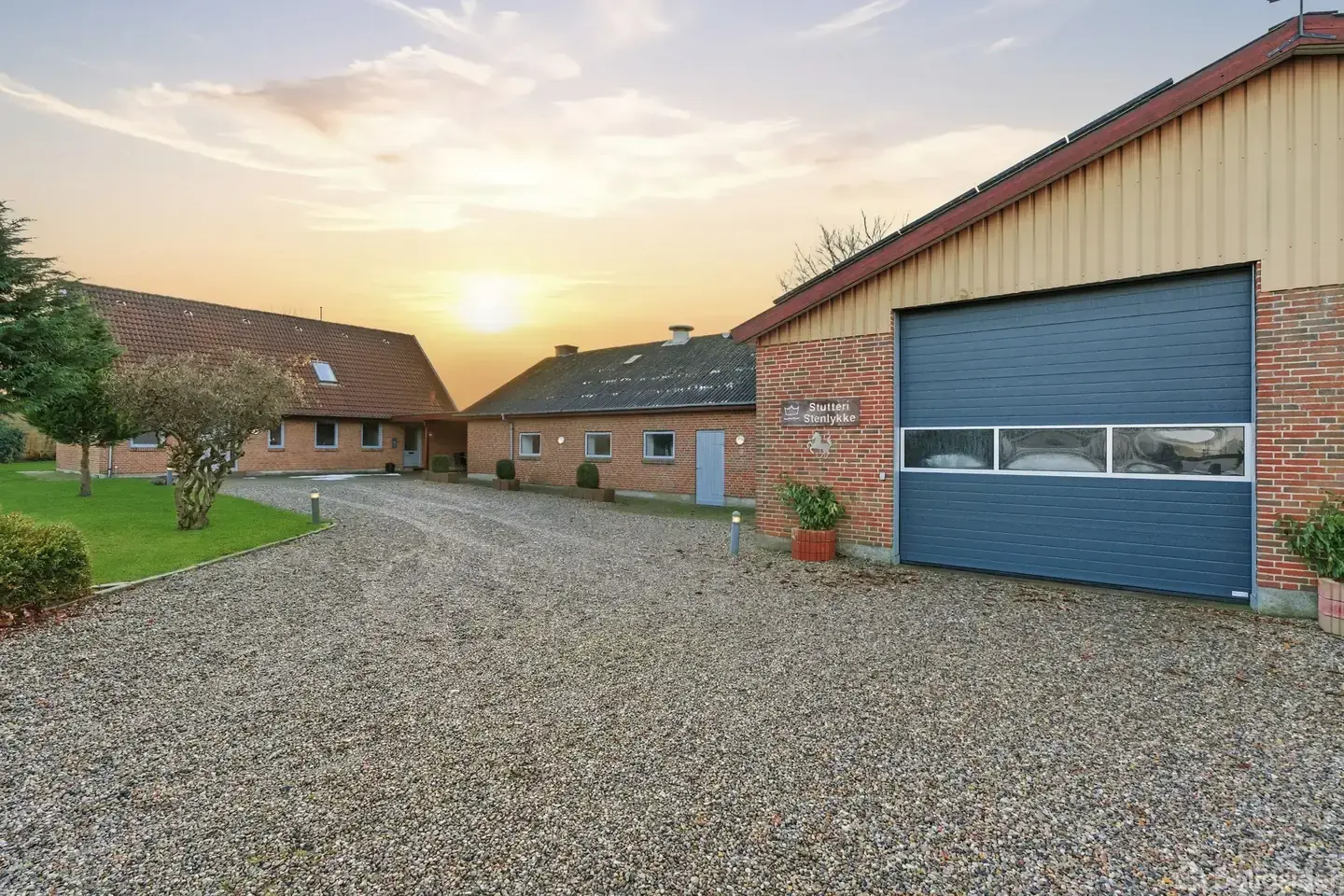 Plads, muligheder og hestefaciliteter i særklasse