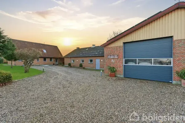 Landejendom på Ringvej 24, 6500 Vojens