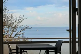 Ejerlejlighed på Taarbæk Strandvej 65C, 2. th., 2930 Klampenborg