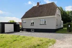 Villa på Onsbjerg Hovedgade 30, 8305 Samsø