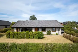 Villa på Hybenvej 16, 9440 Aabybro