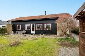 Villa på Alperosevej 16, 4600 Køge