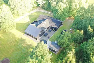 Fritidshus på Lynderupvej 39A, Lynderup, 8832 Skals