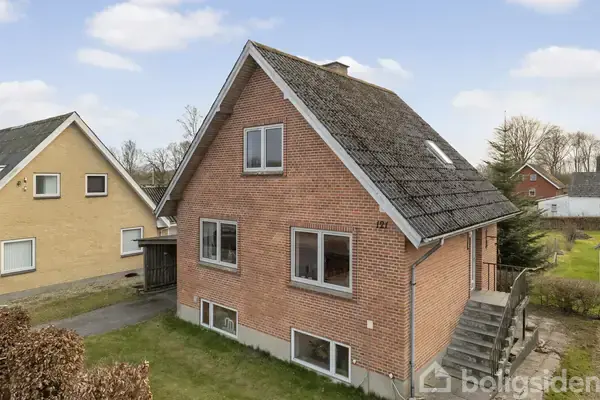 Villa på Døstrupvej 121, 9500 Hobro