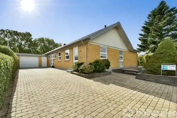 Villa på Straussvej 11, 7400 Herning