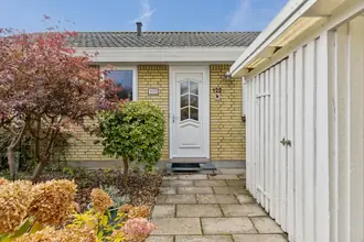 Rækkehus på Ildfuglevænget 122, Hjallese, 5260 Odense S