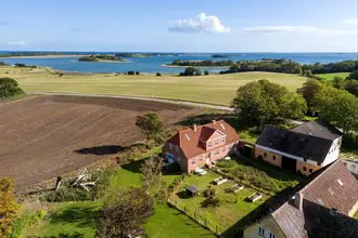 Landejendom på Stauns 3, 8305 Samsø
