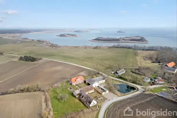 Landejendom på Stauns 3, 8305 Samsø