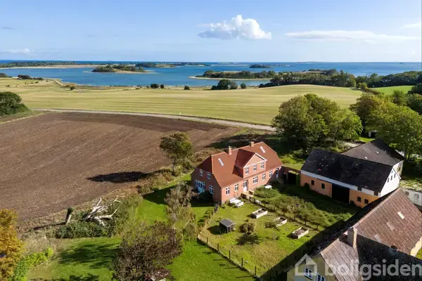 Landejendom på Stauns 3, 8305 Samsø
