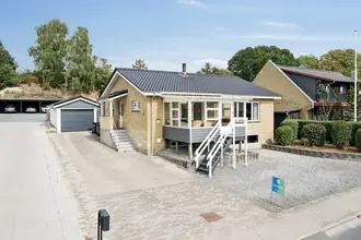 Villa på Bjerrevej 13, 8840 Rødkærsbro