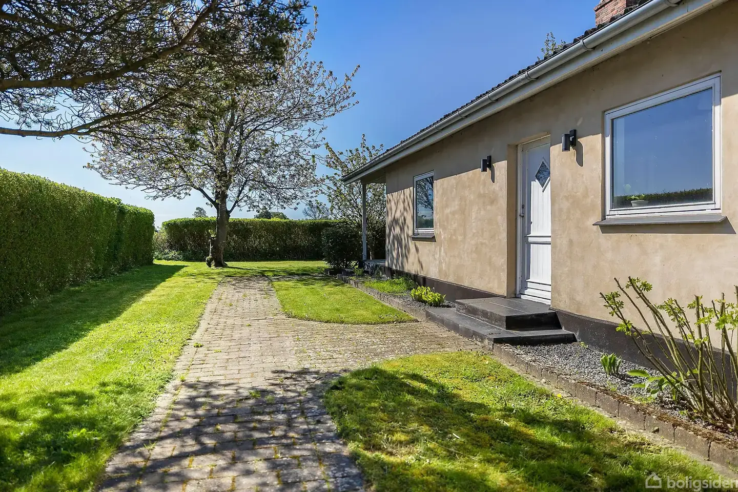 Flot og velholdt villa i skønne omgivelser - Visning 3