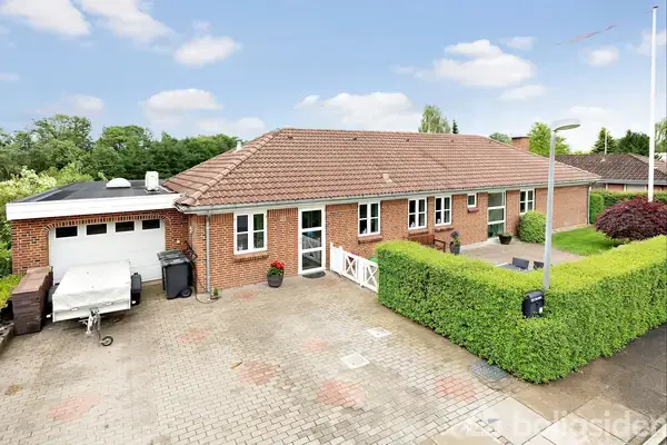 Villa på Lupinmarken 23, 8765 Klovborg