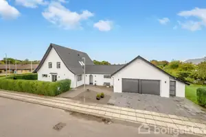Villa på Kirkevej 12, 6950 Ringkøbing
