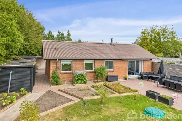 Villa på Mundelstrupvej 5, 8381 Tilst