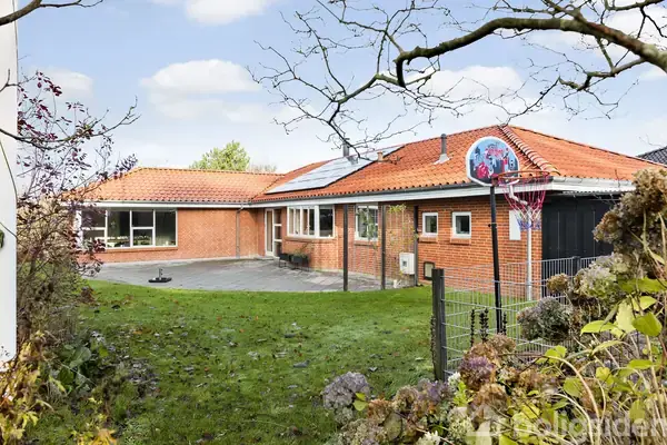 Villa på Kirketoft 74, 7600 Struer