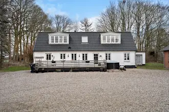 Landejendom på Sortenborgvej 10, 8600 Silkeborg