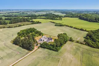 Landejendom på Svingelbjergvej 65, Svingelbjerg, 9640 Farsø