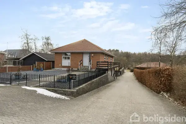 Villa på Gl Kongevej 85A, 7442 Engesvang
