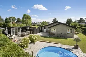 Villa på Lynghøjvej 23, 3540 Lynge