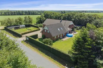 Landejendom på Ny Lifstrupvej 31, 6715 Esbjerg N