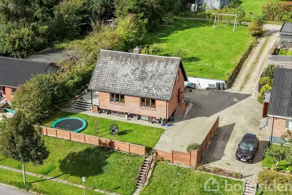 Villa på Solitudevej 9, 9230 Svenstrup J