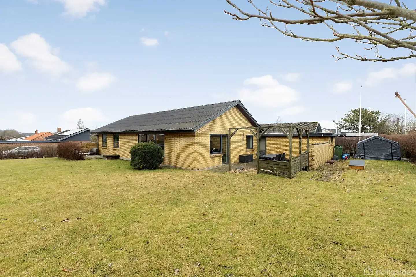 Nye vinduer, nye gulve og nye muligheder - 128 m² klar til næste kapitel