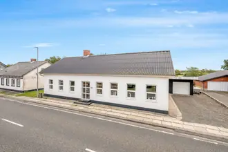 Villa på Tarmvej 169, Sdr Bork, 6893 Hemmet