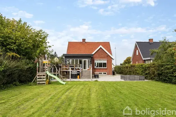 Villa på Lysholm Alle 53, 4690 Haslev