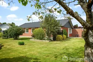 Villa på Falkevej 16, 8660 Skanderborg