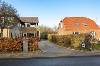 Helårsgrund på Bugtrupvej 26B-E, 8560