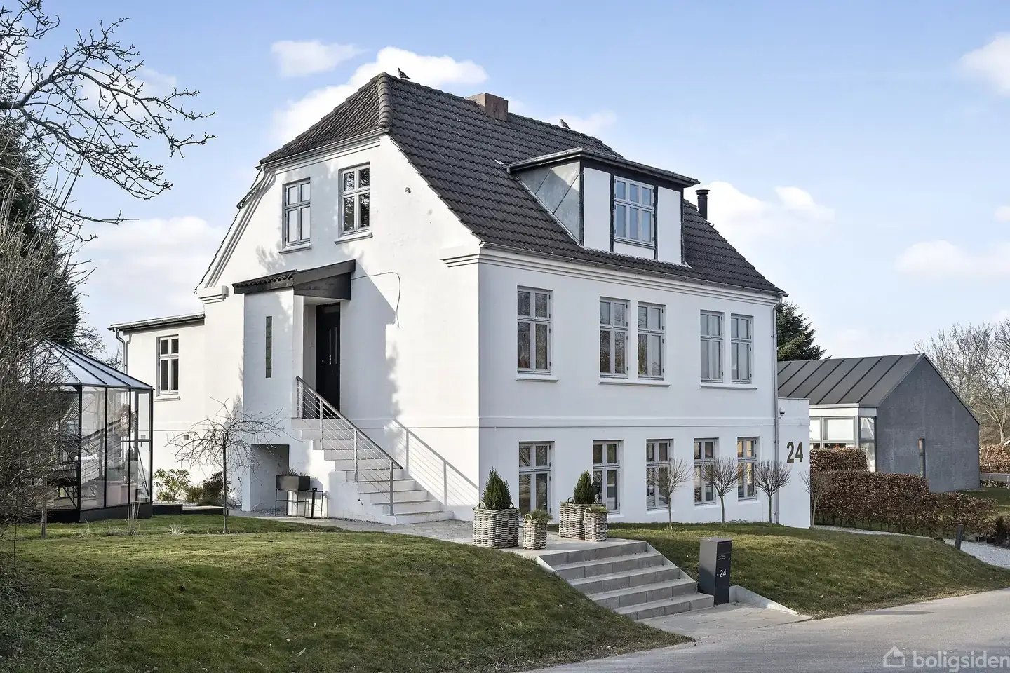 Ev, 170 m², arsa 725 m²