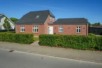 Villa på Vestre Strandvej 18, 6731 Tjæreborg