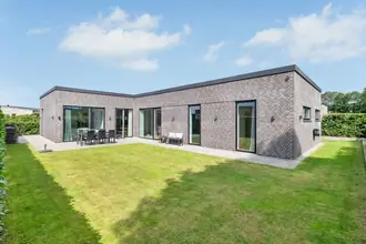 Villa på Vessø Lund 27, 8680 Ry