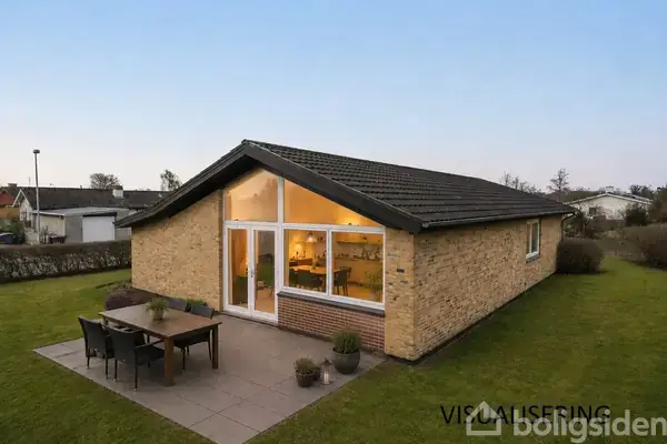 Villa på Østmarken 1, 9430 Vadum