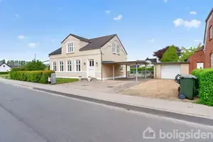 Villa på Kærvejen 8, 7171 Uldum