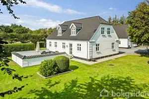 Landejendom på Astrupvej 911, 9800 Hjørring