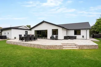 Villa på Rødhøjgårdsvej 119, 2630 Taastrup