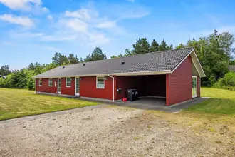 Hus – Henne