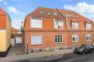 Villa på Søndergade 100, 9900