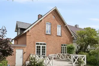Villa på Dronning Christines Vej 12, 9000 Aalborg