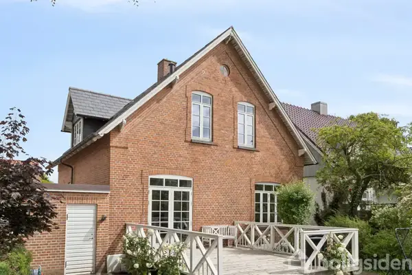 Villa på Dronning Christines Vej 12, 9000 Aalborg