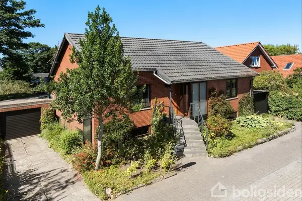 Villa på Møllegårdsvej 9, 7620 Lemvig