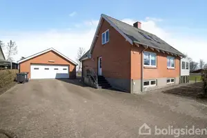 Villa på Bjørnsholmvej 203, 9670 Løgstør