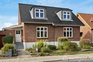 Villa på Christiansborgvej 15, 8930 Randers NØ